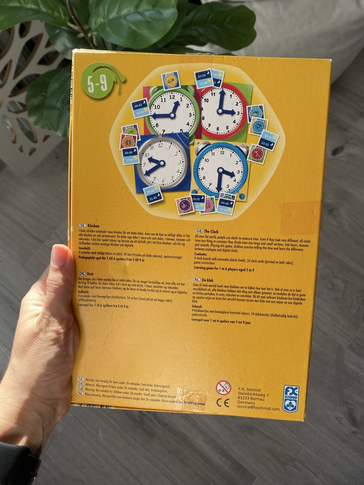 Gra planszowa „The clock”
