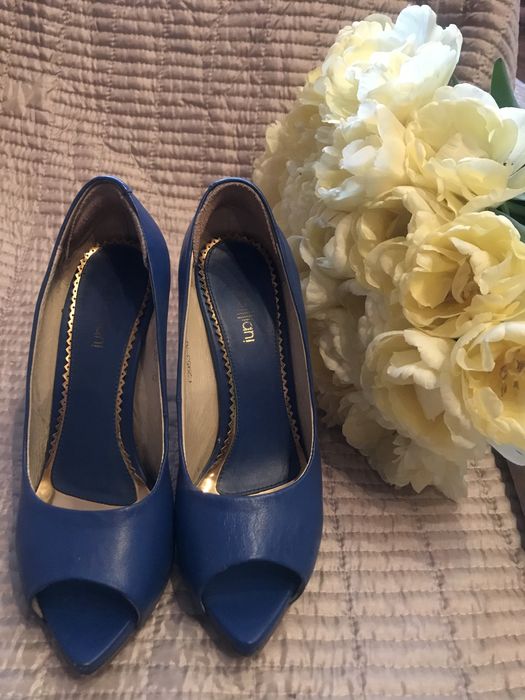 Шуфлі шкірняні