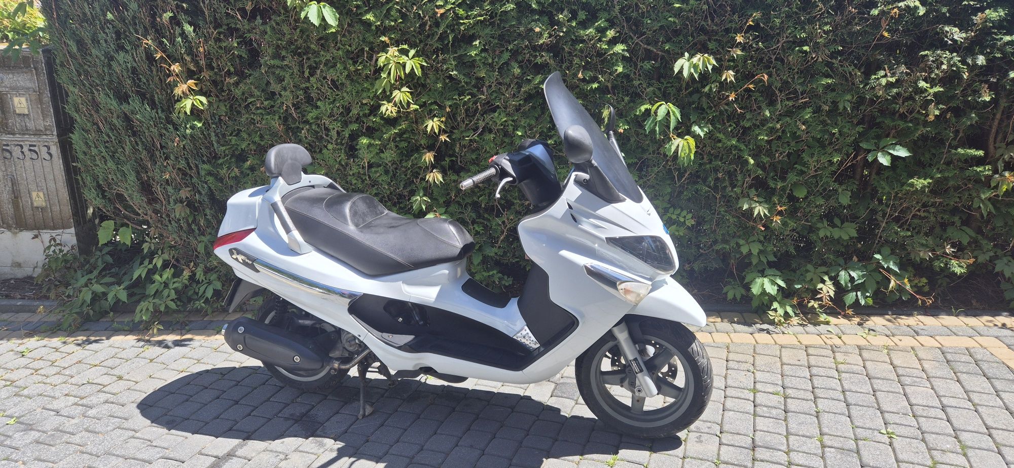 Piaggio Xevo X evo 125 cm3 x8 x9