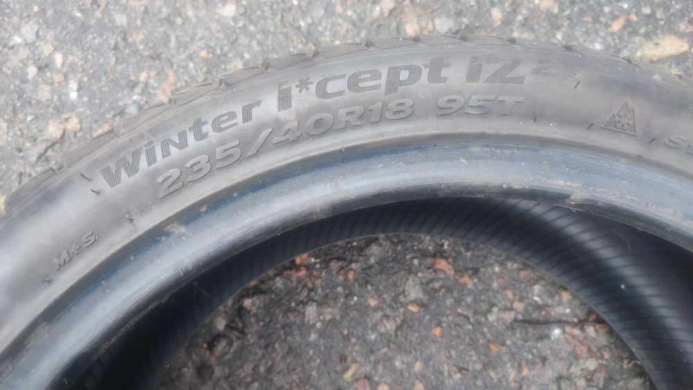 Зимние шины 235/40 R18 95T Hankook Winter i*cept IZ2 W616