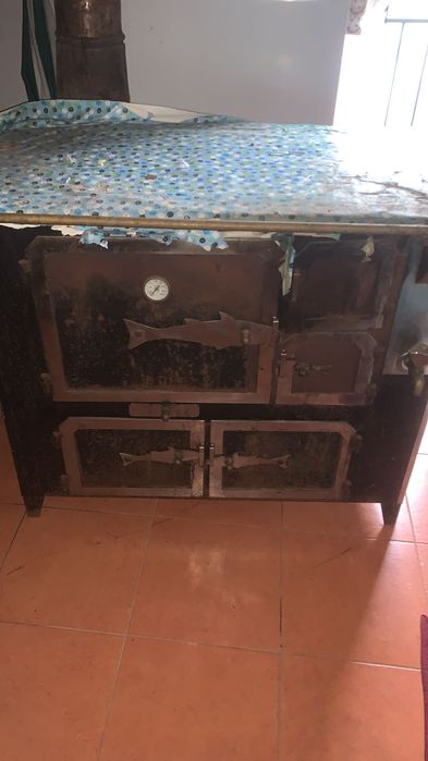 Fogão a lenha com chapa