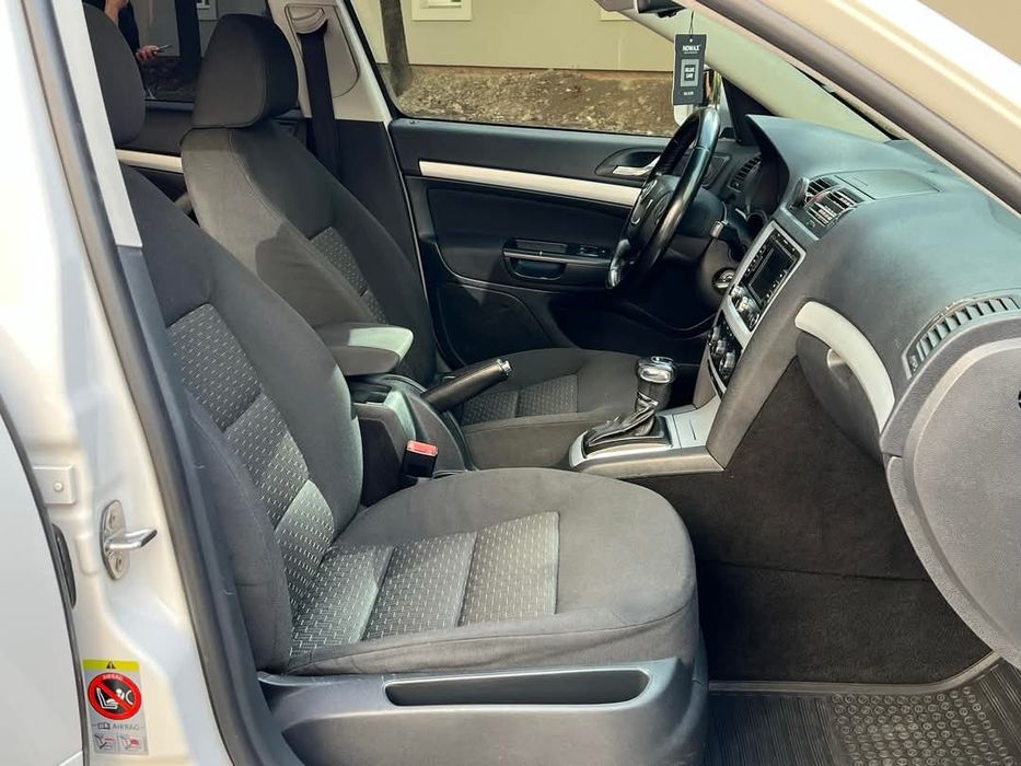 Skoda Octavia 2011 1.6 дизель автомат