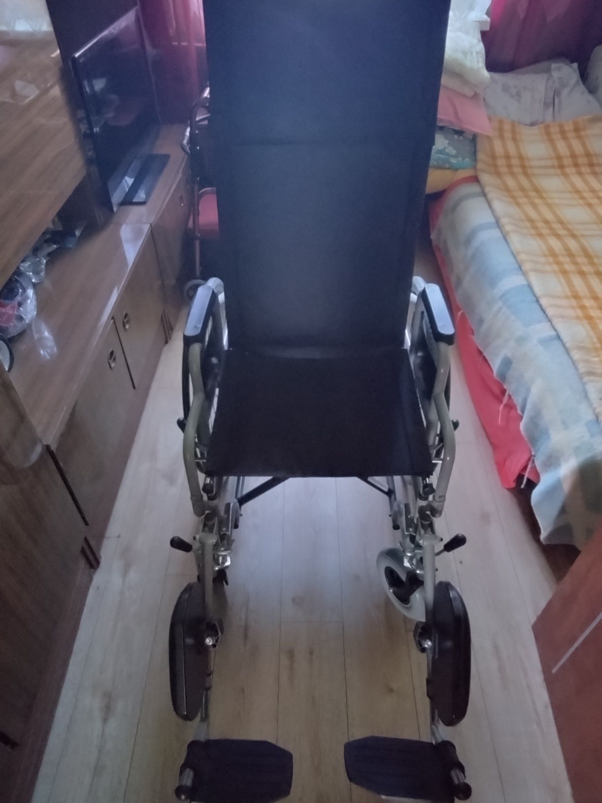 Wózek inwalidzki nowy