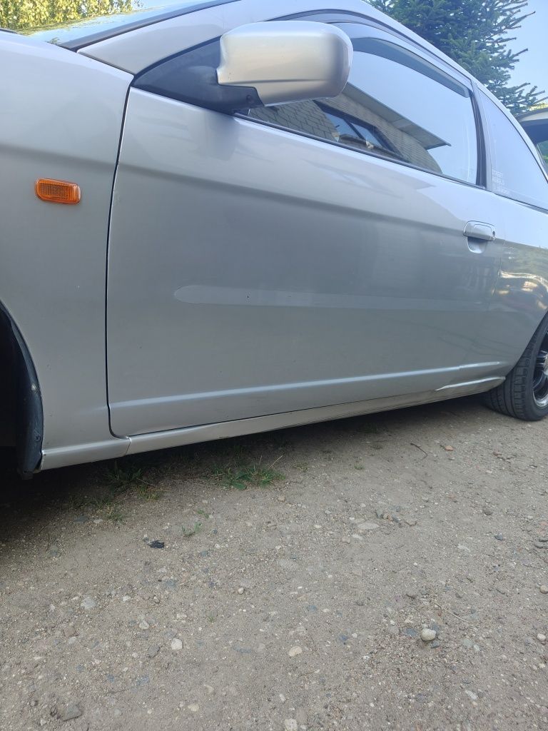 Honda Civic 7 coupe em2