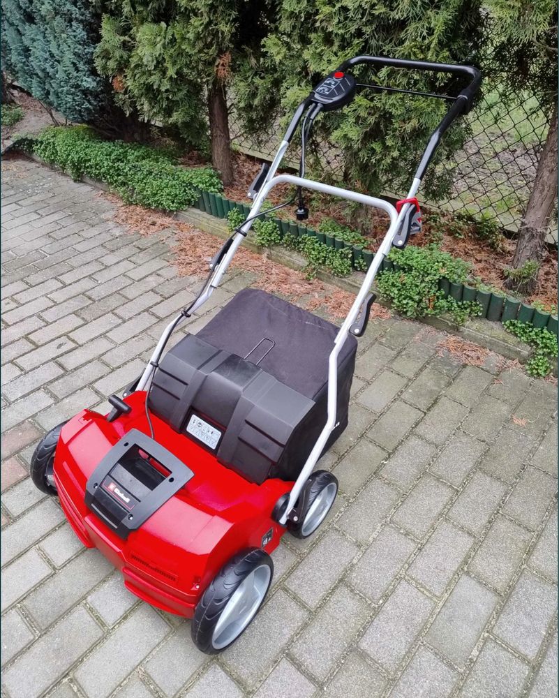 Потужний скартфікатор електртчний,аератор Einhell GC-SA 1231/1:1200Вт