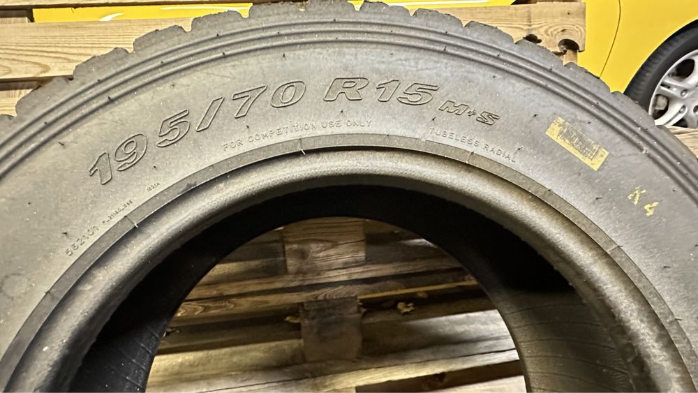 Pirelli 195/70 R15 M+S