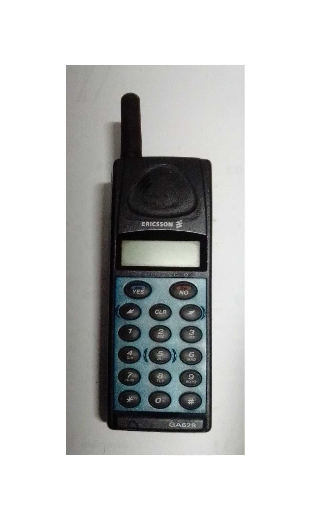 Telemóvel Ericsson GA628
