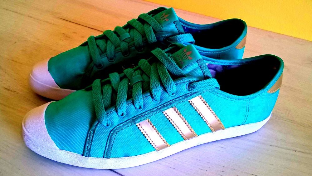 ADIDAS turkusowo złote tenisówki modne