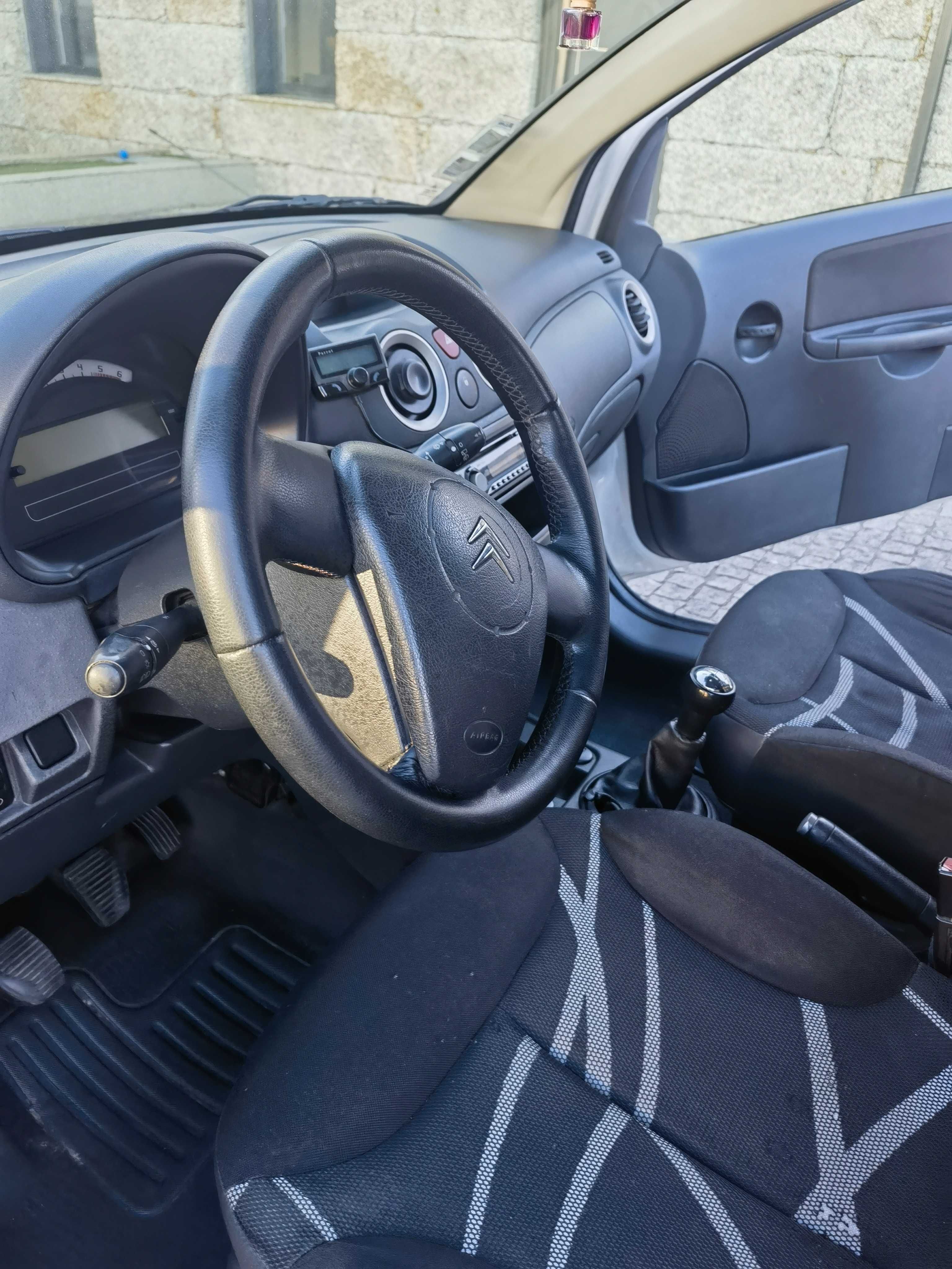 Citroën C2 com ar condicionado