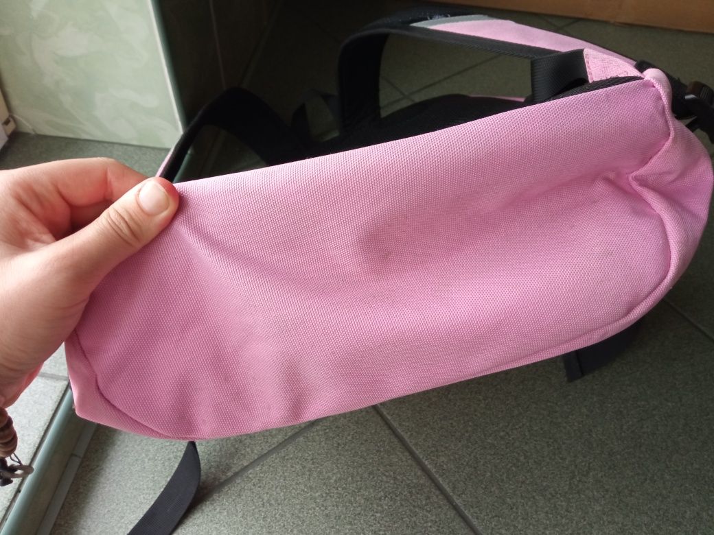 Розовый рюкзак CFS школьный
