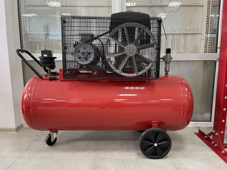 Акція! Компресор поршневий FINI BK-119-270-7.5 . Італія