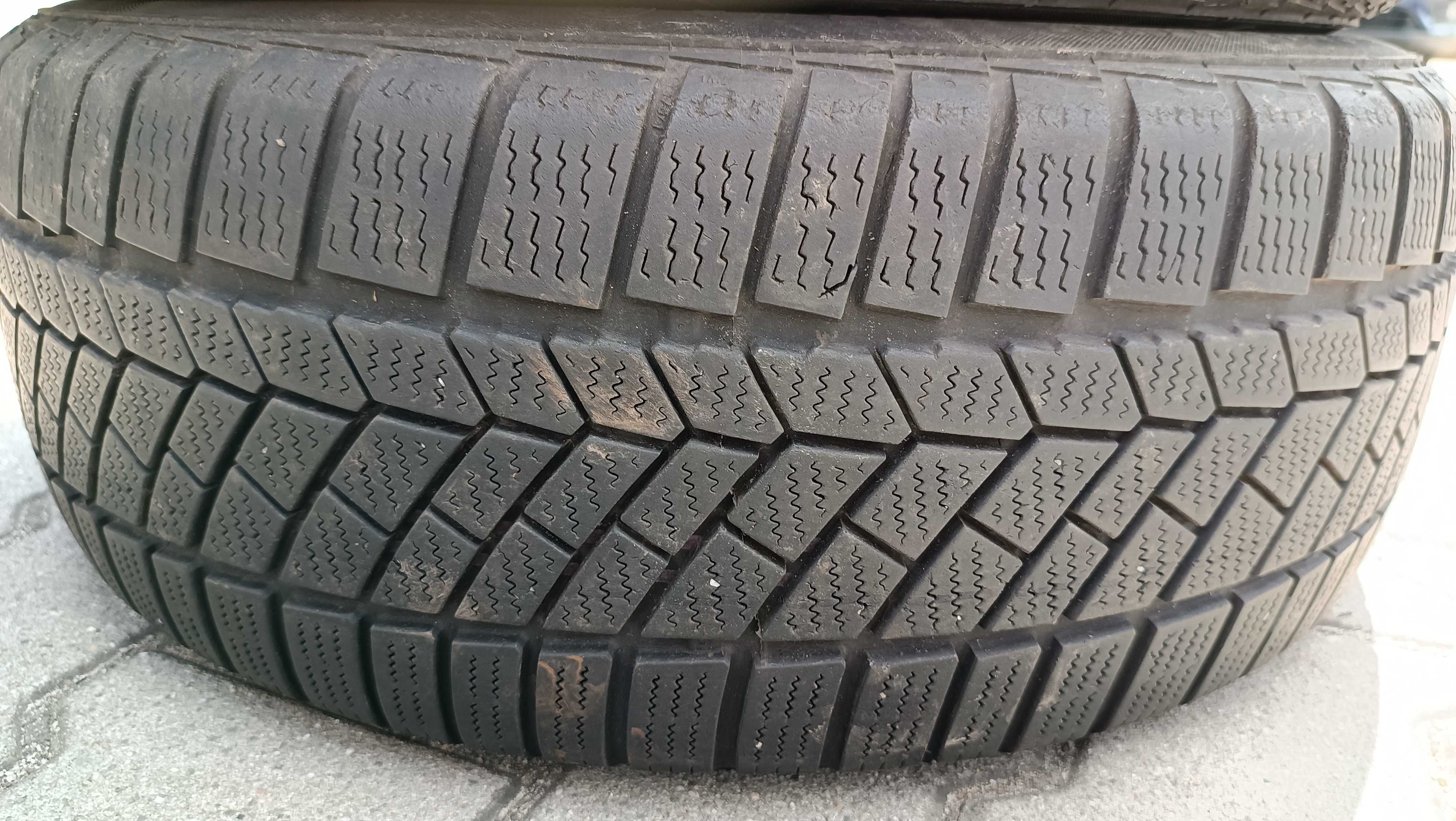 Opony osobowe 205/55 R16 Continental TS830P / 1895