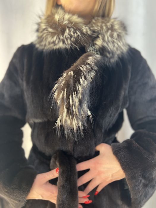 Шуба норковая Black Nafa с чернобуркой длинная