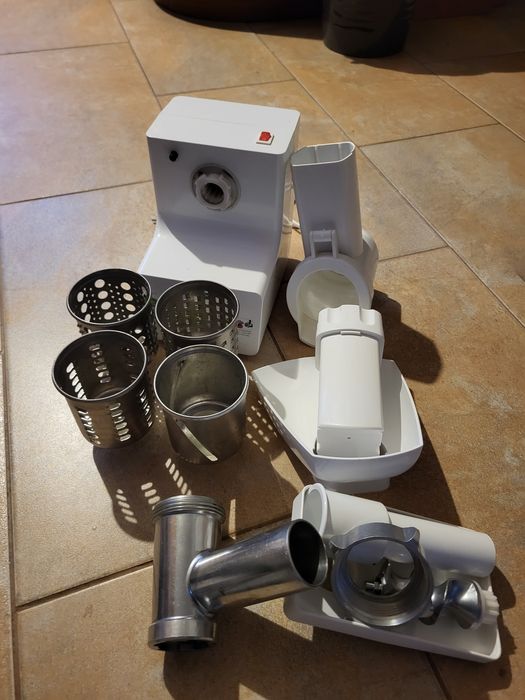 Robot zelmet wielofunkcyjny