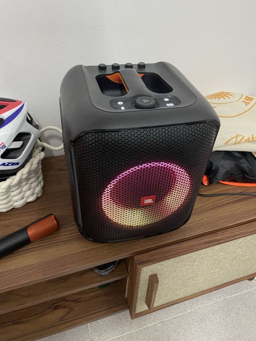 Jbl party box encore (nao essential) + mic