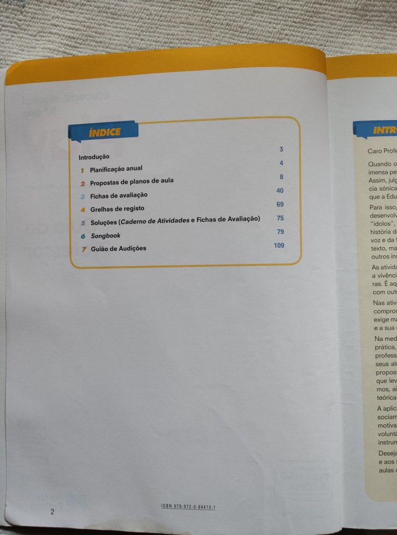 Livro de Educação musical do 5° ano