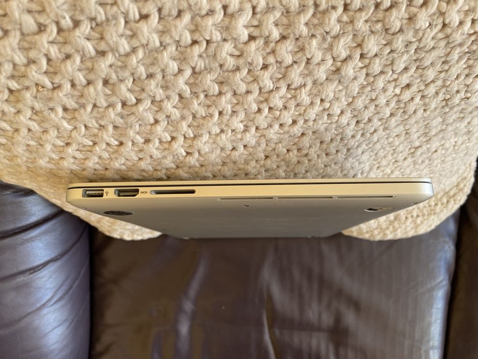 Macbook Pro 13 2015 макбук про Core i5 8RAM