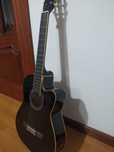 Guitarra Semi Acústica com acessórios