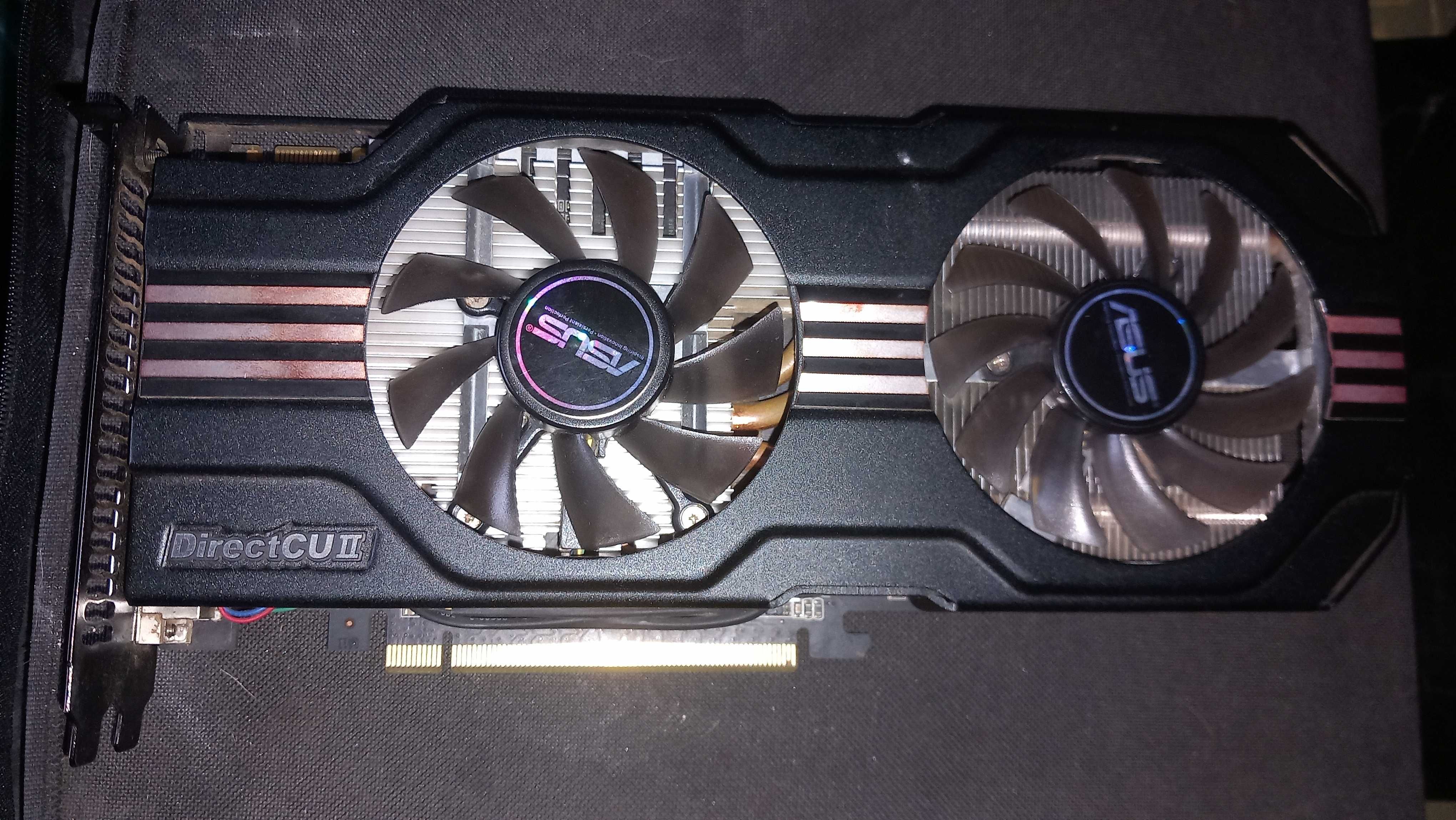 Placa grafica Asus