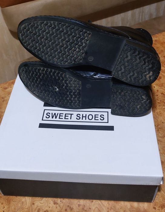 Ботінки жіночі демісезонні