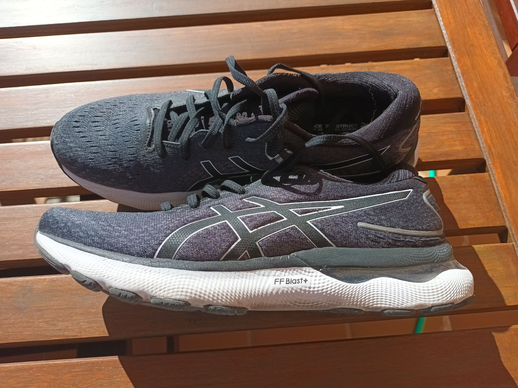 Ténis Asics gel nimbus 24 tamanho 46