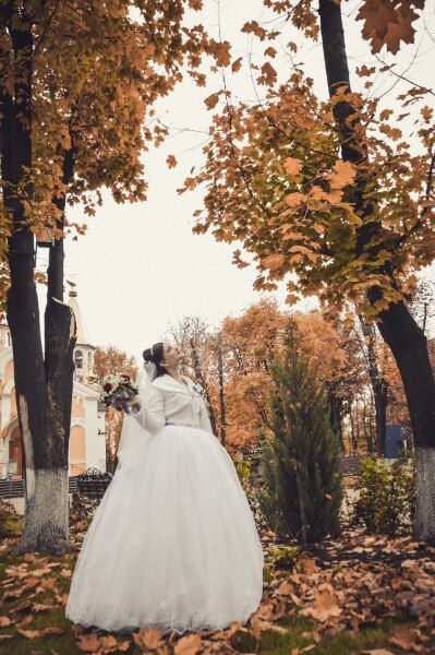 Свадебное платье