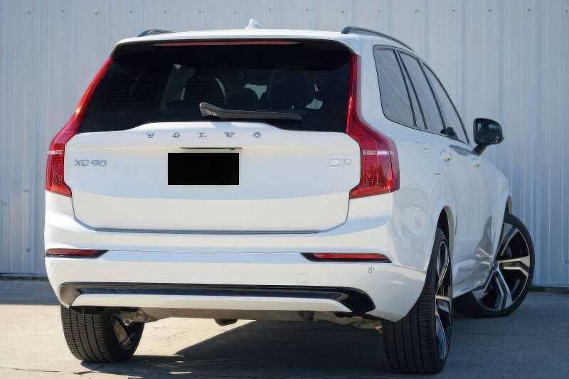 2022 Volvo XC90 Recharge T8 R-Design