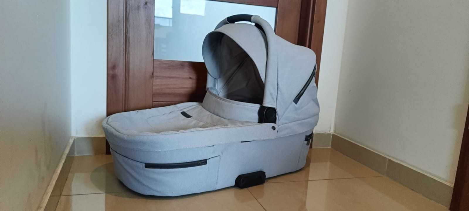 Sprzedam gondole Mutsy NIO, zadbana