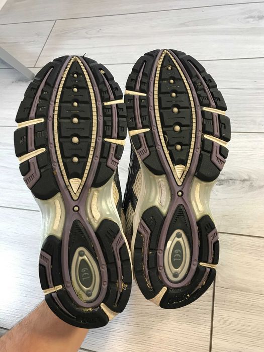 Buty ASICS Gel-Nimbus rozm. 39,5 vintage