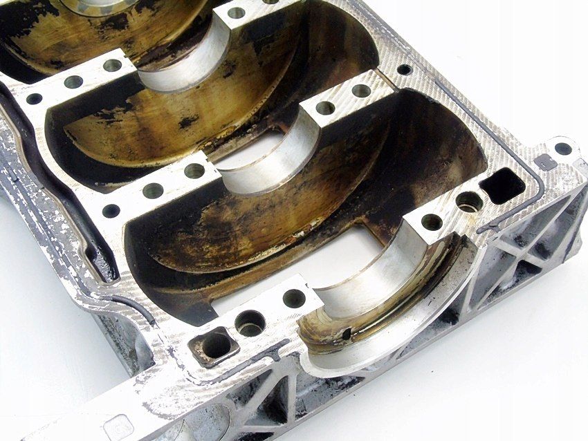 Podpory Wału Korbowego 2.2 16V Astra G Vectra B C Zafira Speedster