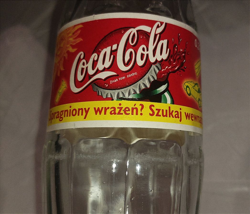 Stara limitowana butelka Coca-Cola z 2001r
