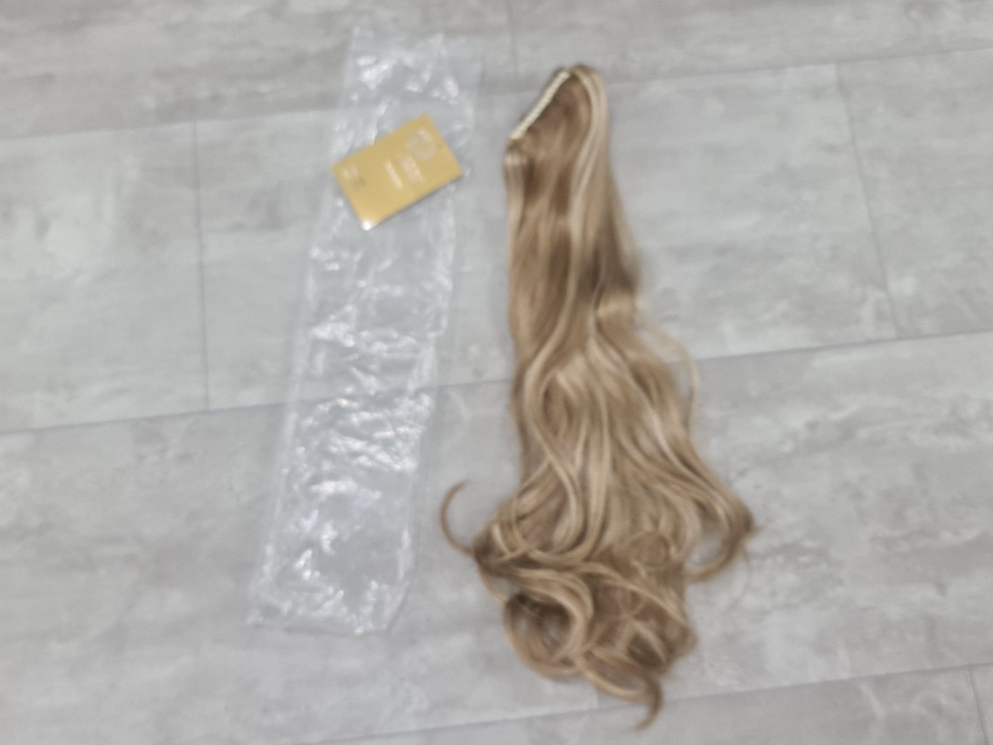 Włosy doczepiane blond pasemka 60 cm