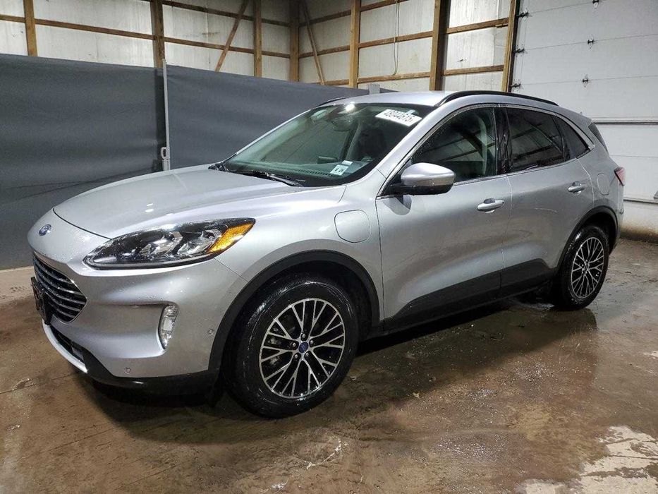 2021 Ford Escape Titanium