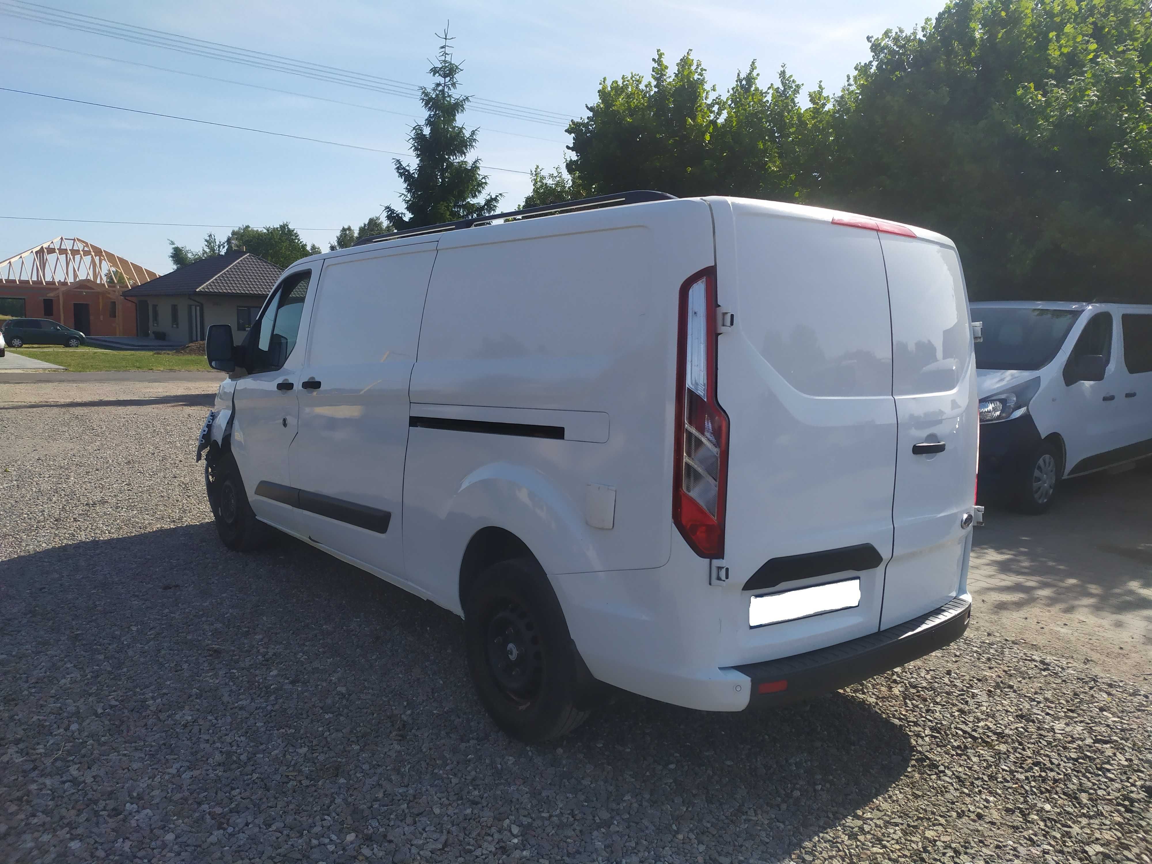 Ford Transit Custom 2,0 130 KM L2H1 Klima