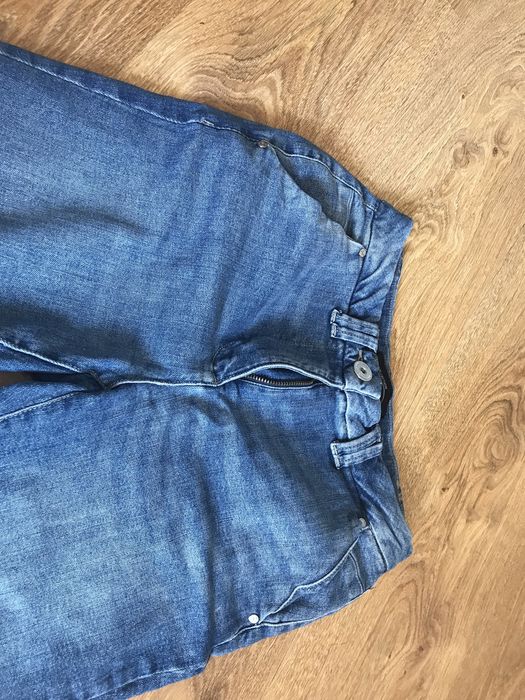 Spodnie dzinsowe damskie