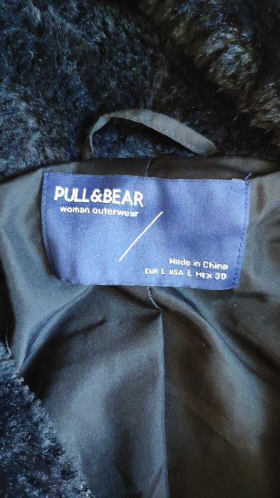 Бомбер Тедді Pull and Bear укорочена шубка анорак