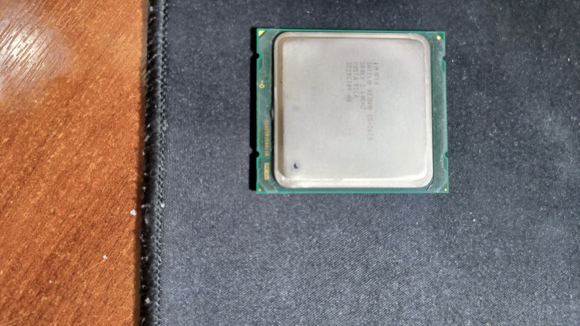 Продам xeon e5 2670