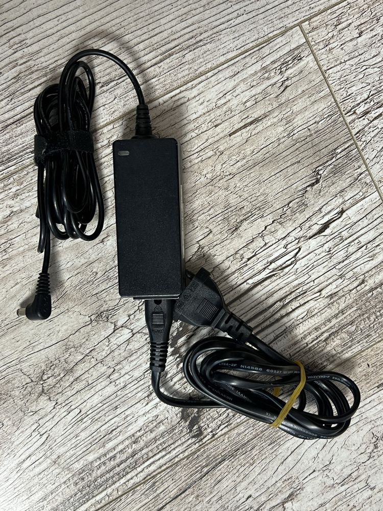 Блок живлення ASUS EXA0801XA, (12V,3A)