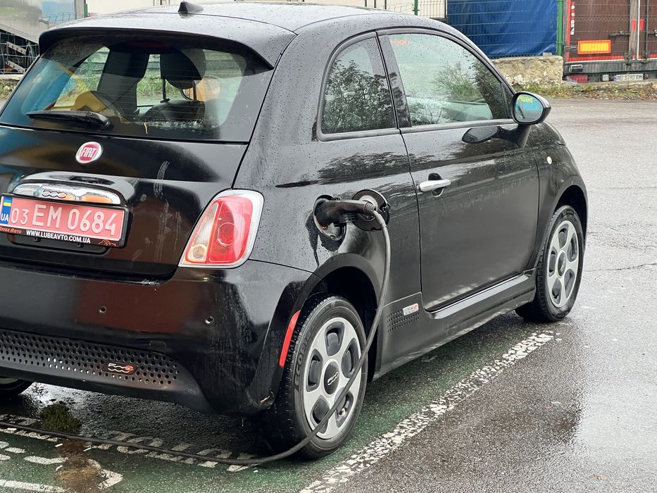 Fiat 500e 24Квт 2015р електро