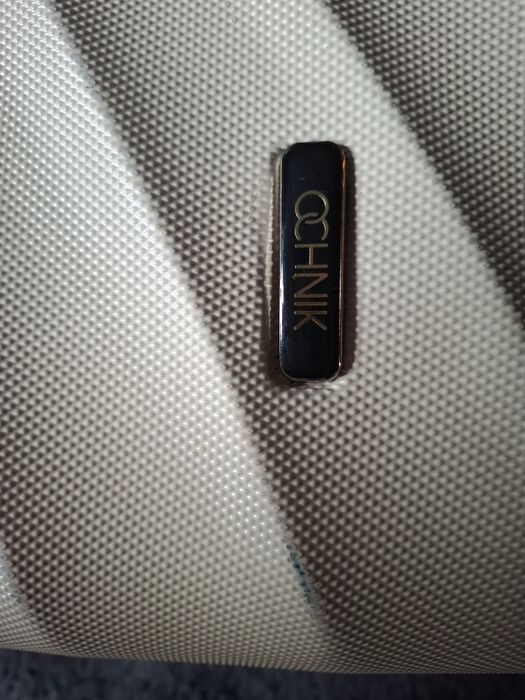 Walizka srednia Ochnik