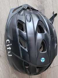 Kask na rower czarny