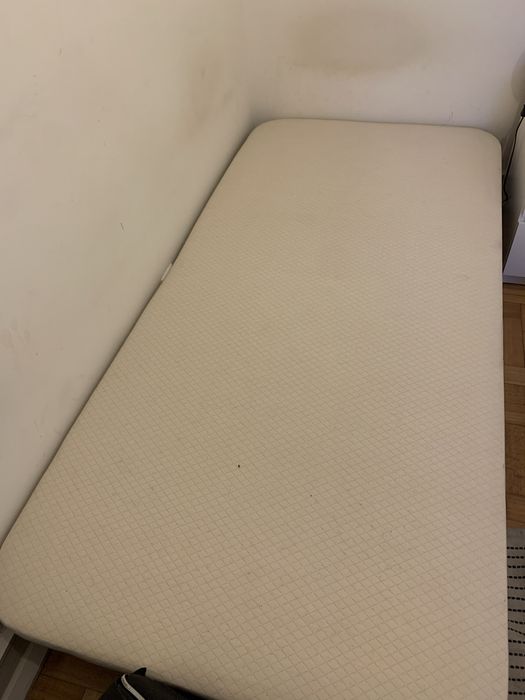 Cama + colchao ortopedico
