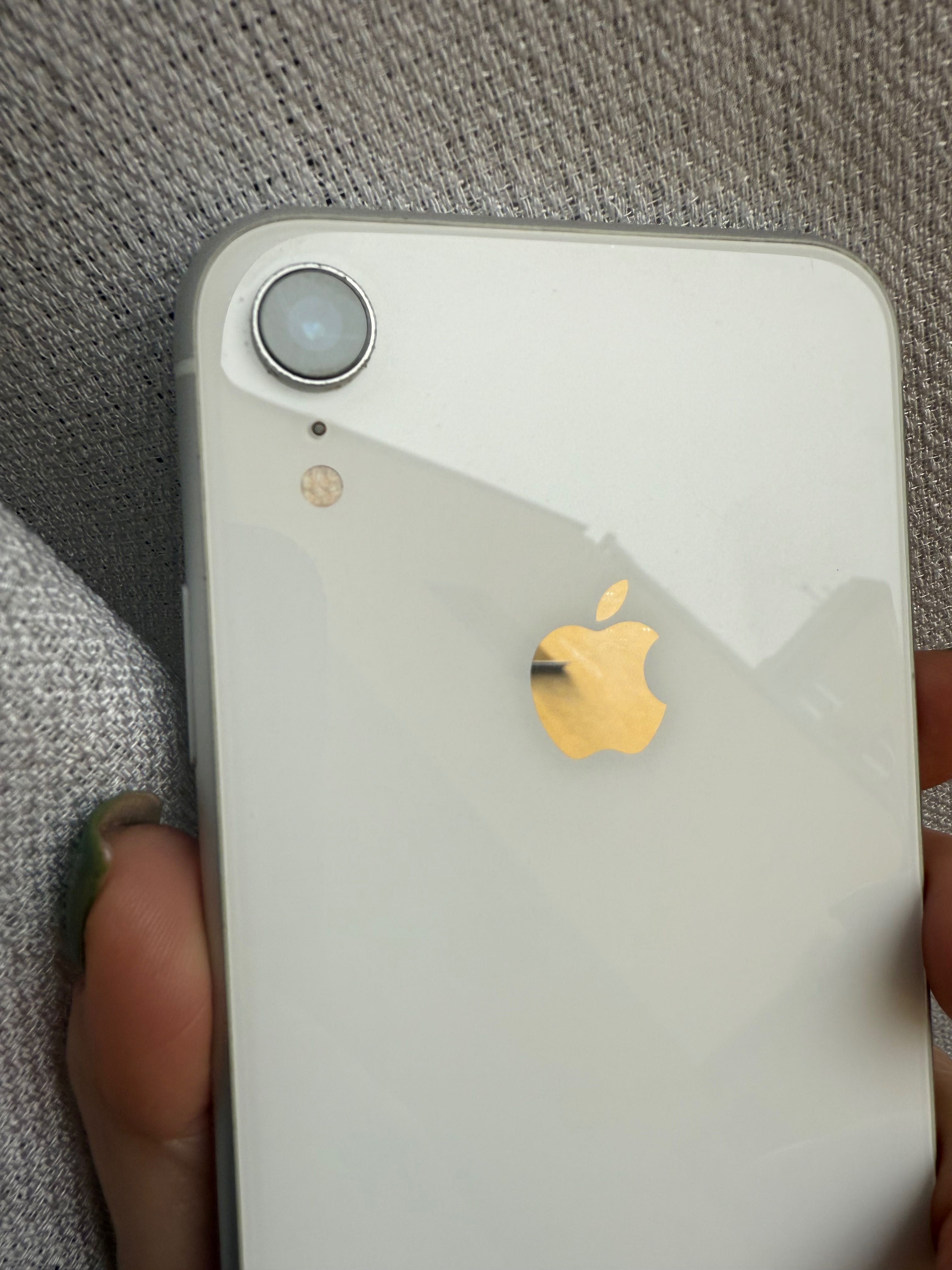 Sprzedam iPhone XR 64GB Biały – Super Stan – Okazyjna Cena!