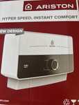 Ariston Aures M 7 EU -Przeplywowy podgrzewacz wody
