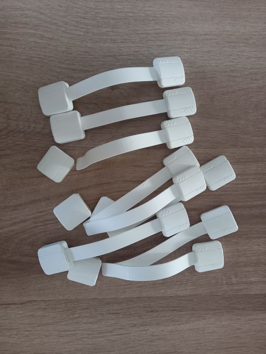 IKEA UNDVIKA  protecção armários