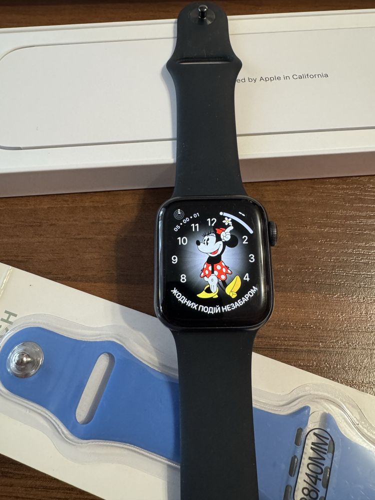 Apple watch SE 40mm black