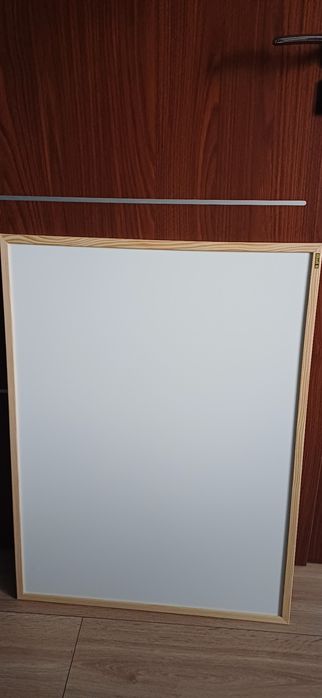 Tablica suchościeralna niemagnetyczna