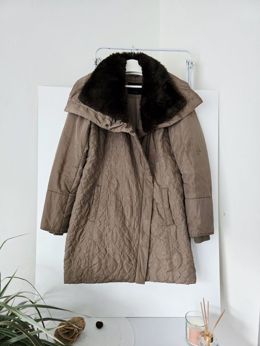 Długa pikowana kurtka w rozmiarze 42 XL