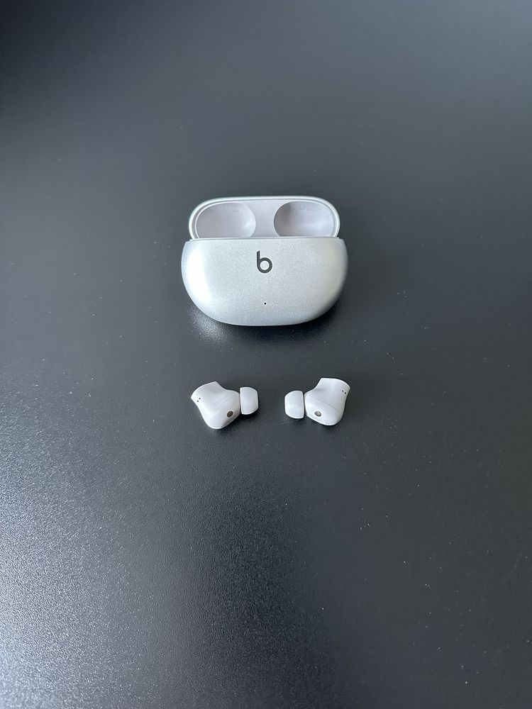 Beats Studio Buds + Srebrne ANC