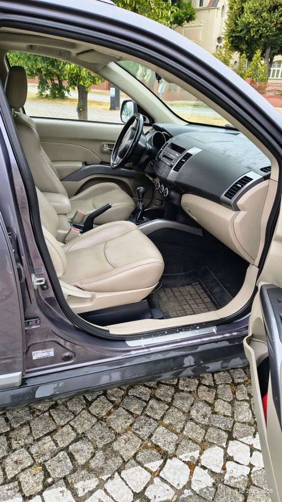 Mitsubishi Outlander 2 2009 r 2.0 DiD PROBLEM Z SILNIKIEM
